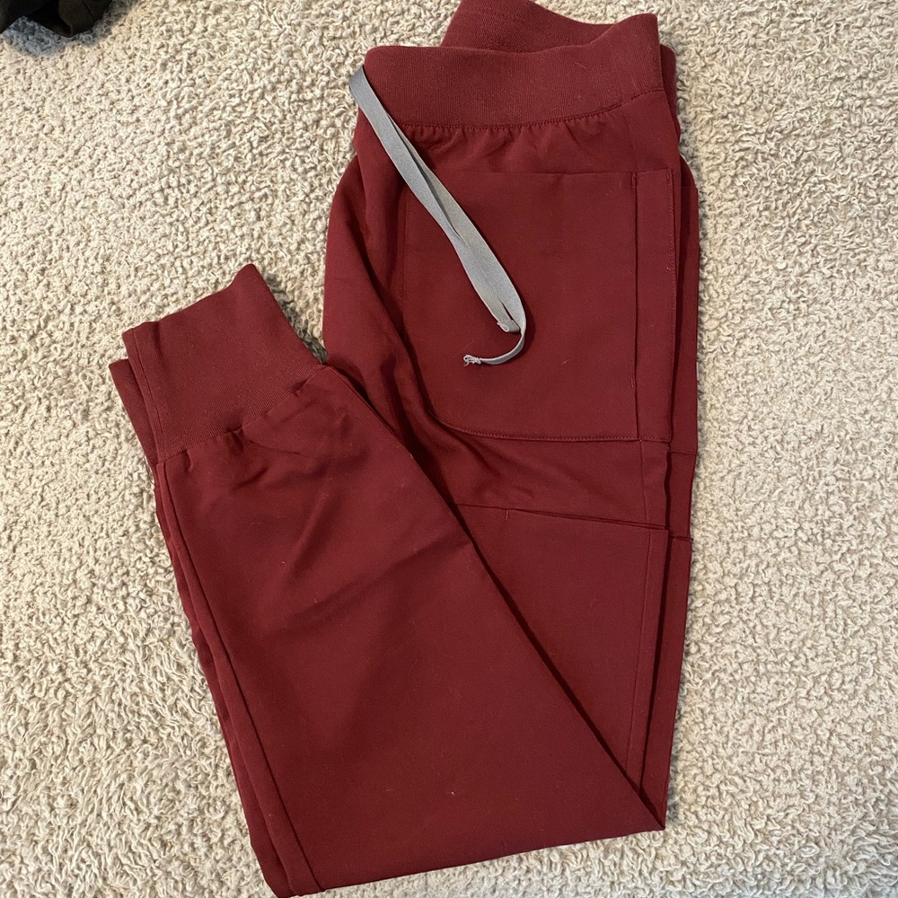 Fig Nepal joggers. Small regular